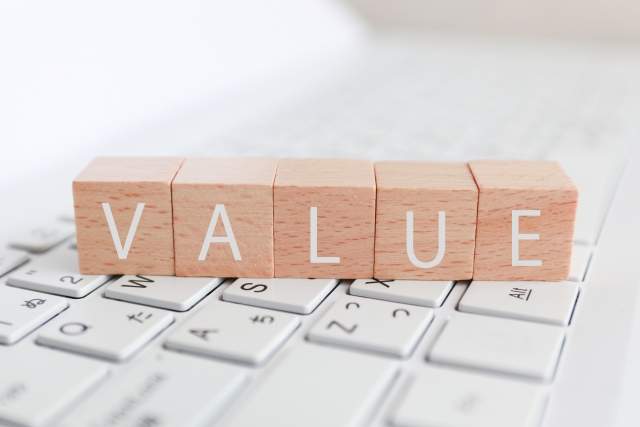 バリュエーション（企業価値評価）とは何か？目的と種類、算出方法を解説
