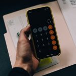株式譲渡に課税される税金は？種類や税率、計算方法、節税対策まで解説