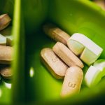 健康食品M&Aの動向と成功事例｜サプリ業界の買収相場も解説