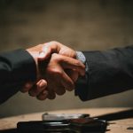 事業承継型M&Aとは？メリット・デメリット、補助金や相談先まで解説